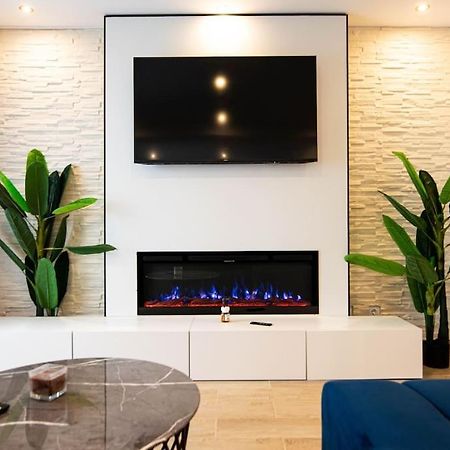 Ultra Central Luxury 3Br 2Bath Apt & Amazing Views Bucharest Luaran gambar