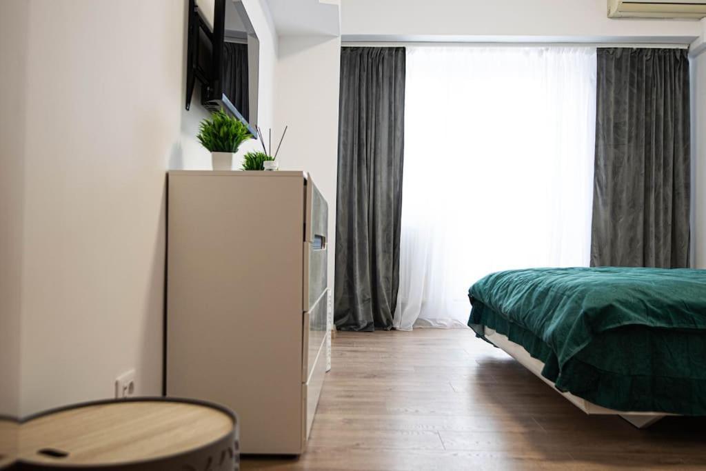Ultra Central Luxury 3Br 2Bath Apt & Amazing Views Bucharest Luaran gambar