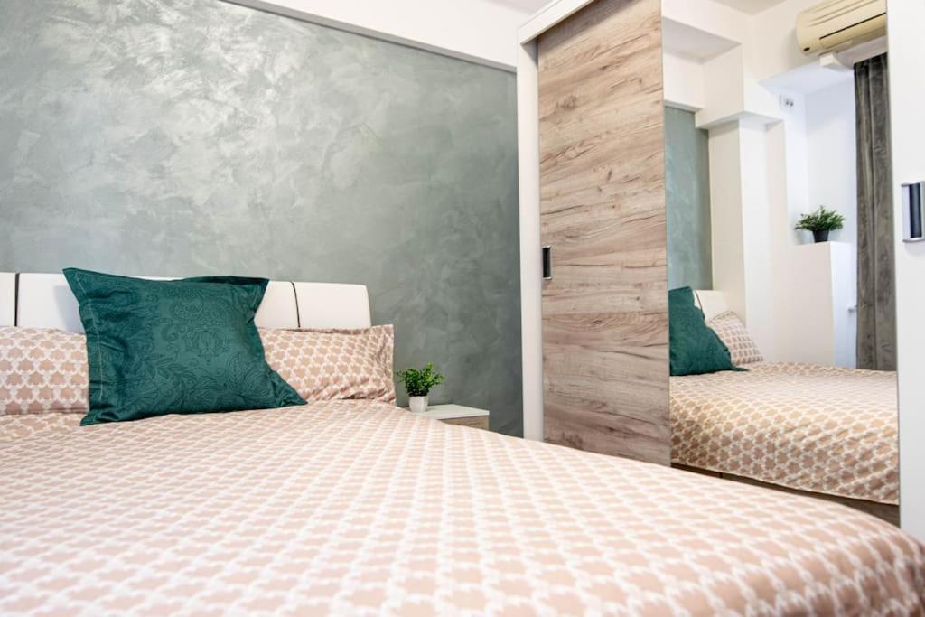 Ultra Central Luxury 3Br 2Bath Apt & Amazing Views Bucharest Luaran gambar