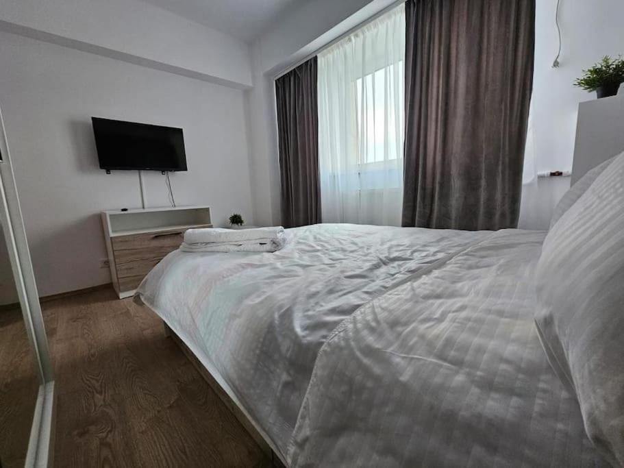 Ultra Central Luxury 3Br 2Bath Apt & Amazing Views Bucharest Luaran gambar